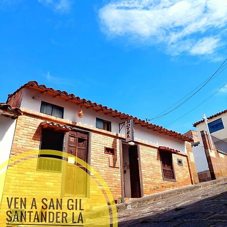 Santander Aleman Hostel San Gil Extérieur photo