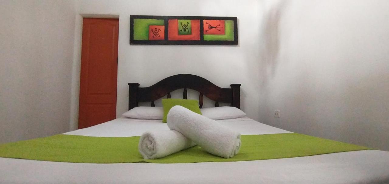 Santander Aleman Hostel San Gil Extérieur photo
