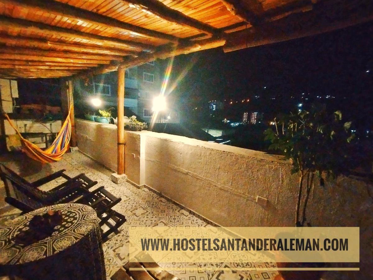 Santander Aleman Hostel San Gil Extérieur photo