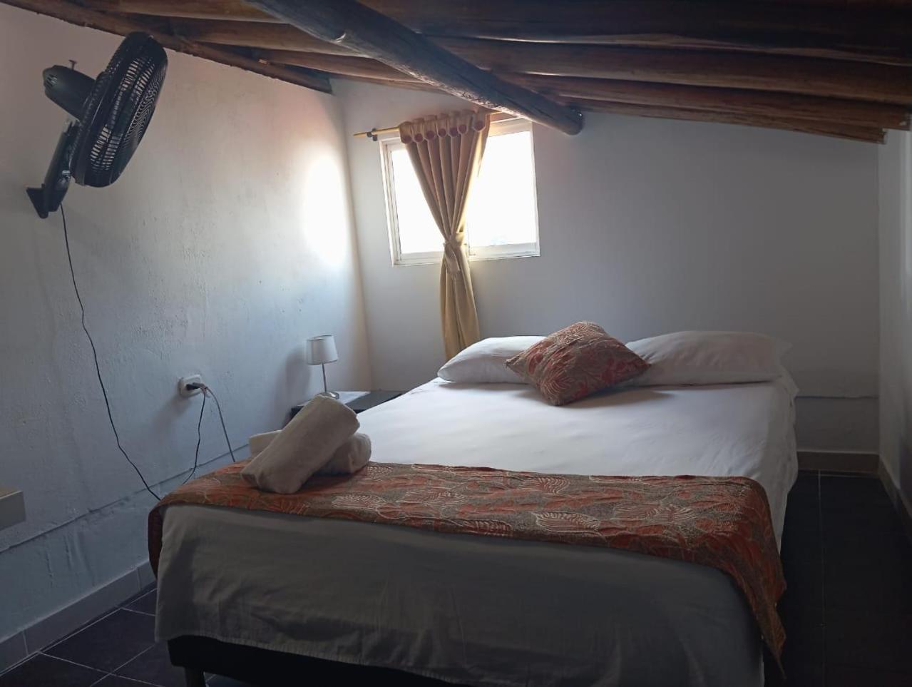 Santander Aleman Hostel San Gil Extérieur photo
