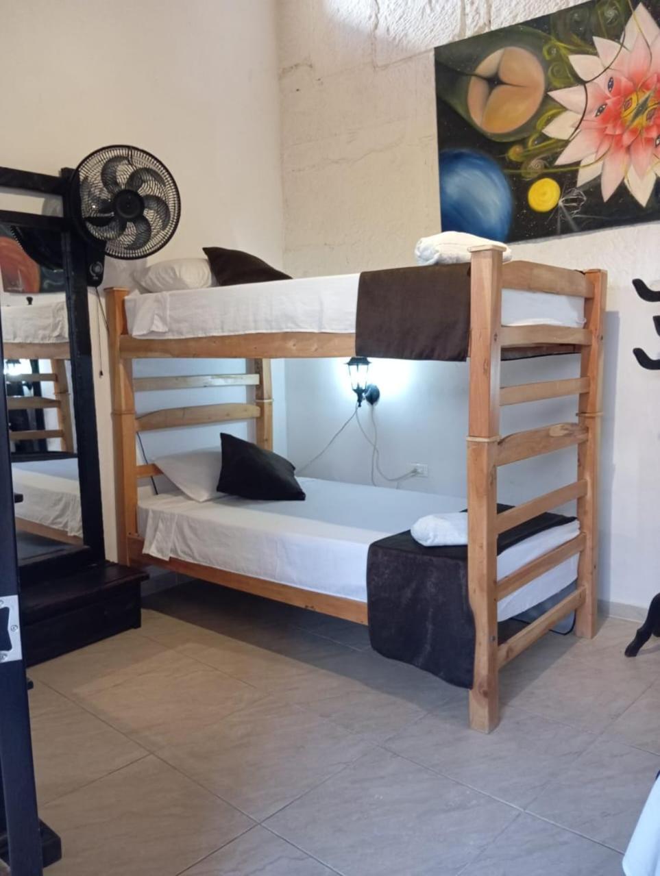 Santander Aleman Hostel San Gil Extérieur photo