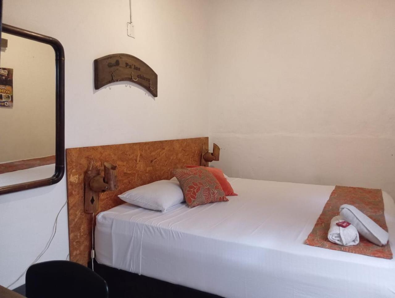 Santander Aleman Hostel San Gil Extérieur photo